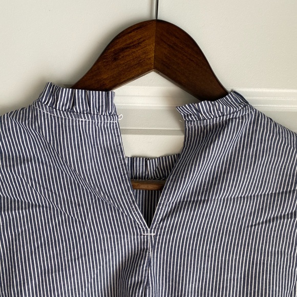 High Ruffle Neck Shirt - Picture 6 of 7
